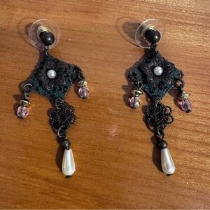 Vintage Antique Avon Filigree Flower Pearl /w Pink Crystal Pierced Earrings